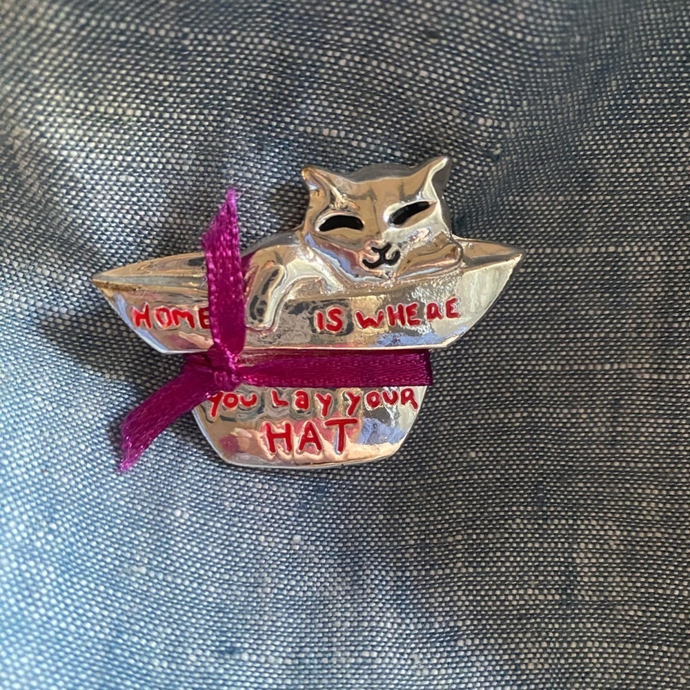 Vintage Artisan Handmade Silver-Tone Cat Brooch “Home Is Where You Lay Your Hat”